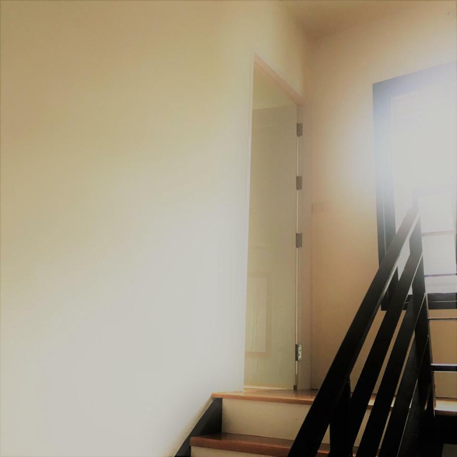Live Like A Local In Ekkamai Apartment Банкок Екстериор снимка